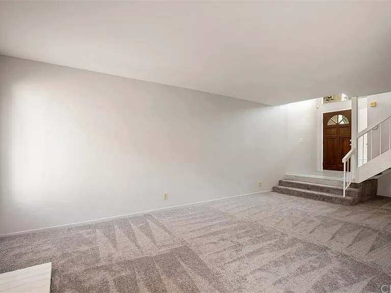6 Glenhurst — Photo 5