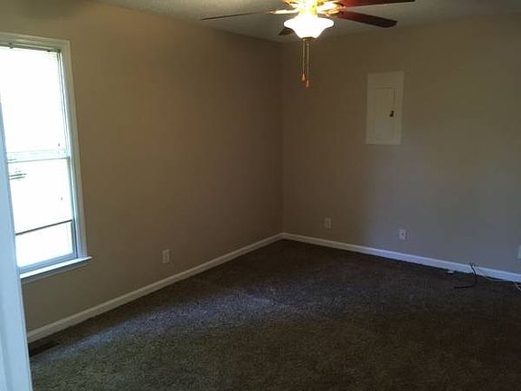 2nd image of 553 Somerset Ln