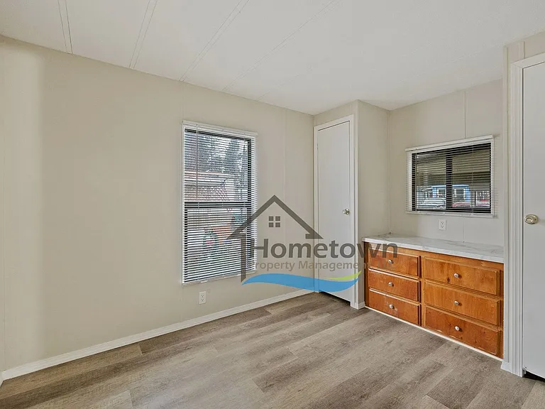140 W Cosgrove Rd — Photo 26
