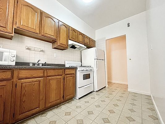 3rd image of 533 82nd St #1A