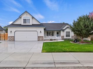 705 E Huckleberry Ct, Kuna, ID 83634