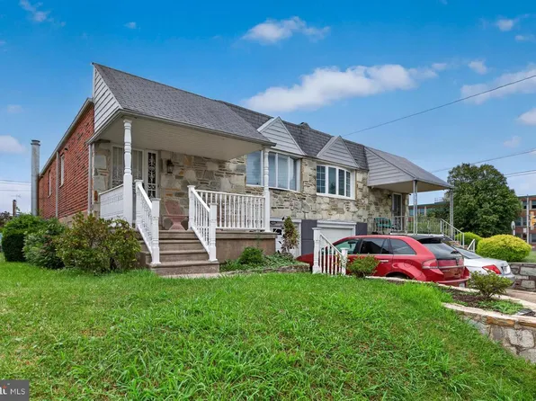 9731 Hoff St, Philadelphia, PA 19115