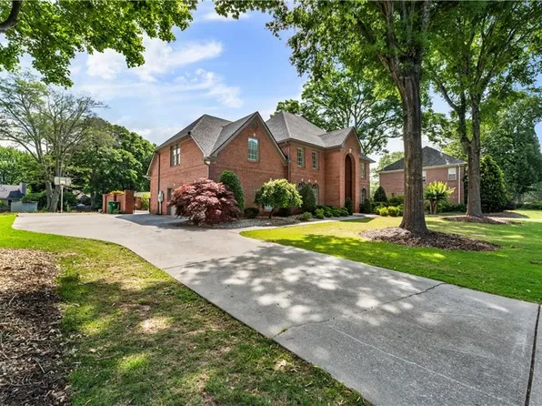 1639 Hudson Rd, Decatur, GA 30033