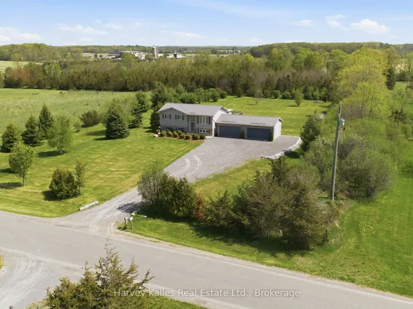 289 Kings Rd, Prince Edward County, ON K0K 1P0