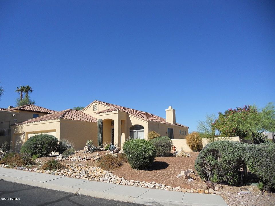 1st image of 10195 N Calle Del Carnero