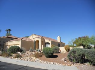10195 N Calle Del Carnero, Oro Valley, AZ 85737
