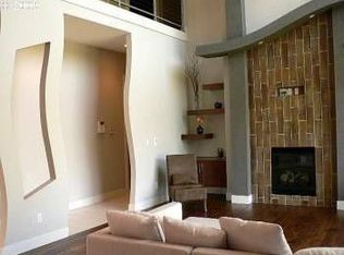 211 SE Gabbert Rd, Gresham, OR 97080