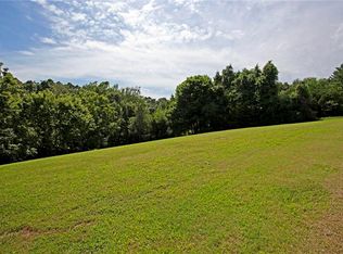 818 S Summit Dr, Rogers, AR 72756