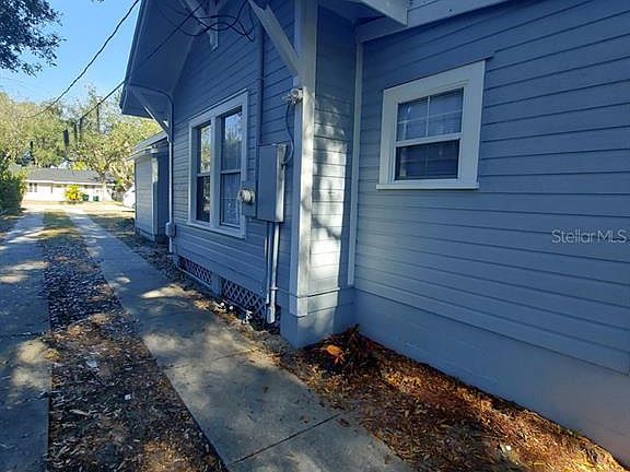 4th image of 616 W Howry Ave