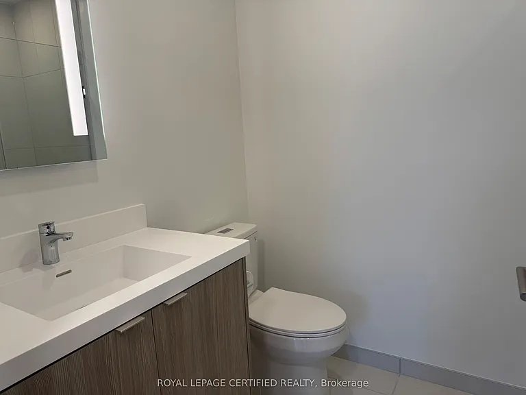 25 Cordova Ave #605 — Photo 11