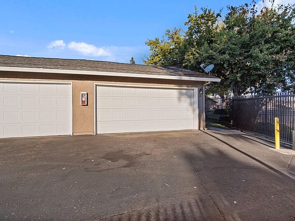 2nd image of 4000 Fara Biundo Dr APT 43