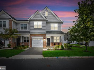 2 Cannon Dr, Pennington, NJ, 08534