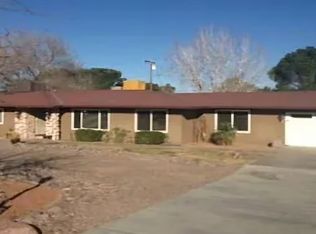 19228 Shoshonee Rd, Apple Valley, CA 92307