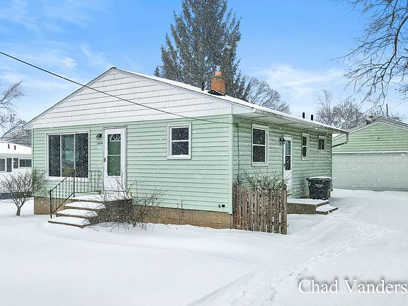 2nd image of 3514 Heron Ave SW