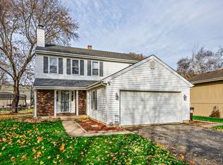 5512 W Shore Dr, McHenry, IL