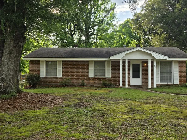 509 Wisteria Rd, Prattville, AL 36067