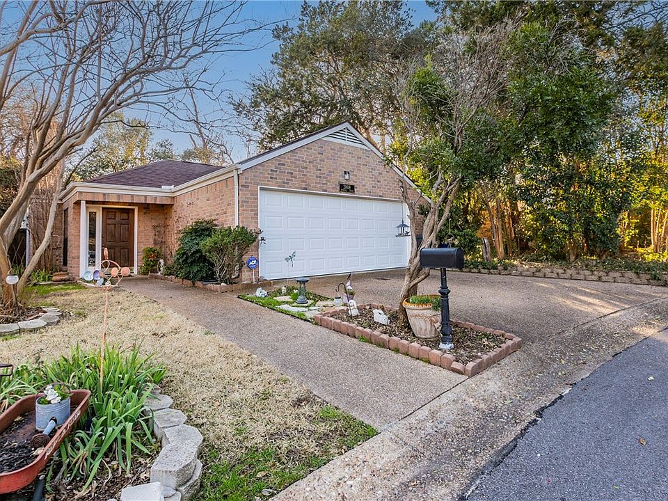 1st image of 3808 Woodhill Cir