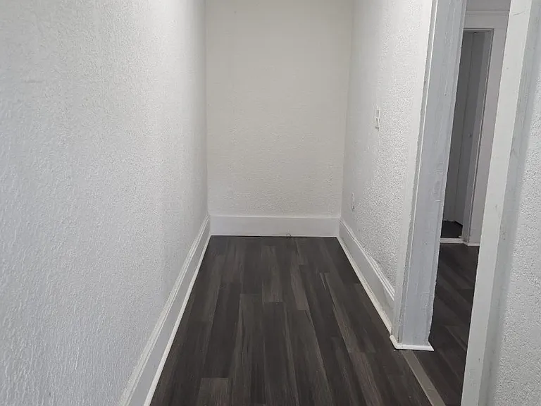3923 Springfield Blvd #1 — Photo 3