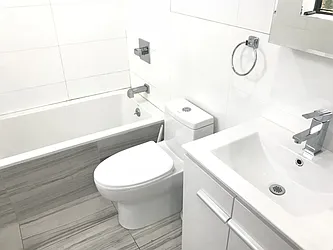 Rented by Tapiro Realty