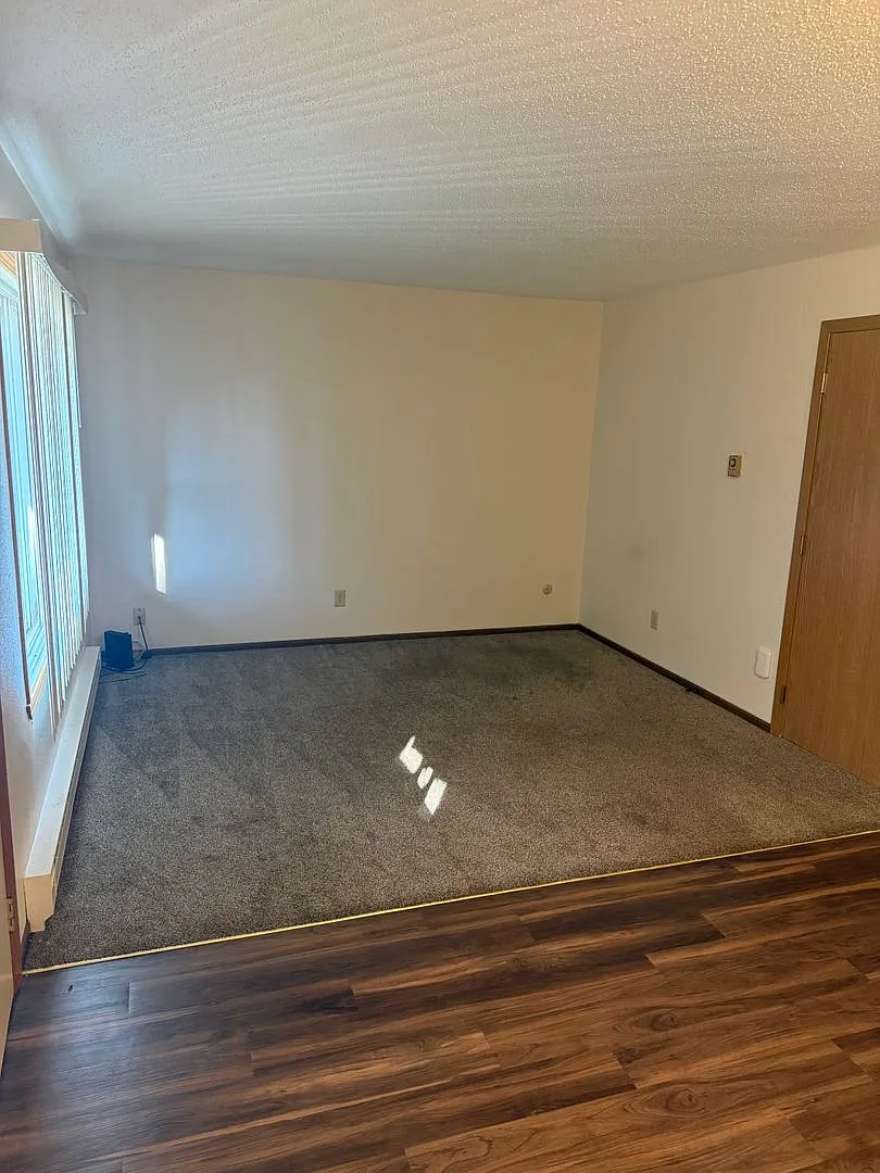 Many Rooms 1218 — Photo 3
