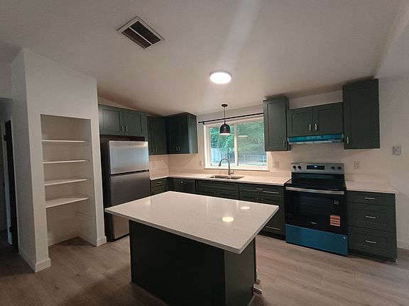 5th image of 7378 Haynes Ln NE #7378