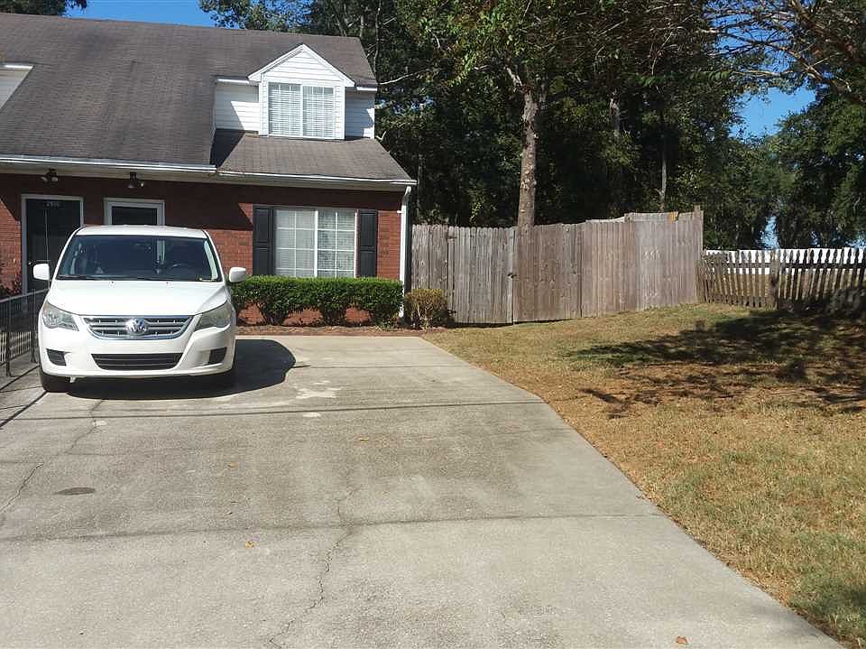 1st image of 2952 Capital Park Dr
