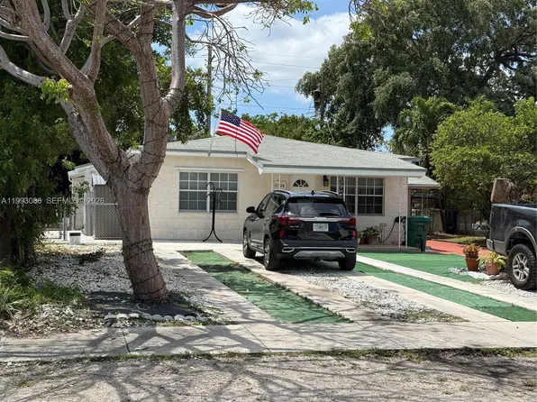 4326 NW 4th St, Miami, FL 33126