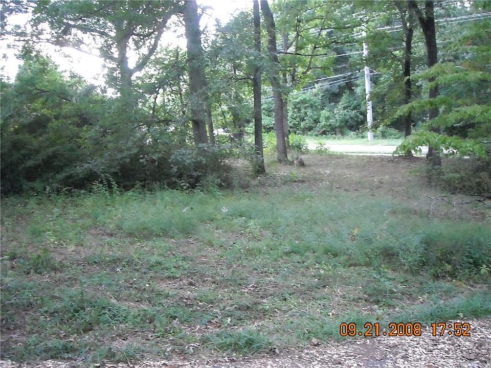 2nd image of 2794 Post Oak Tritt Rd