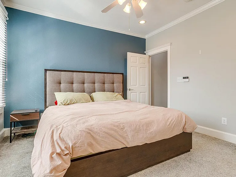 Upstairs bedroom with en-suite full bath.