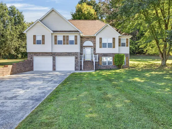 3637 Brookstone Dr, Cookeville, TN 38506