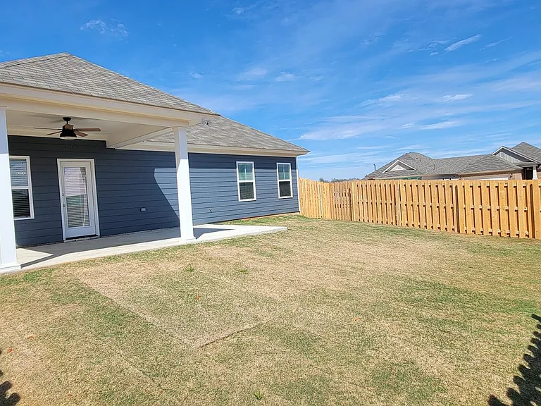 857 Hedgefield Way — Photo 44