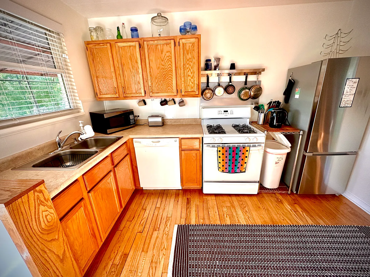 1601 S Fillmore St — Photo 4