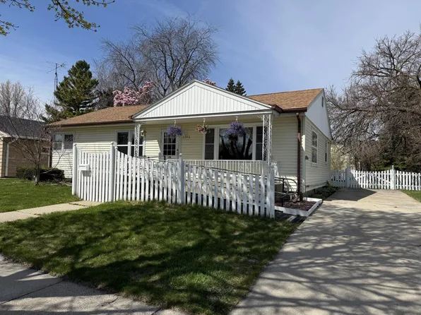 3340 4th AVENUE, Racine, WI 53402