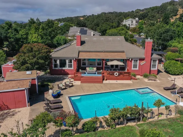 15 Saddle Wood Drive, Novato, CA 94945