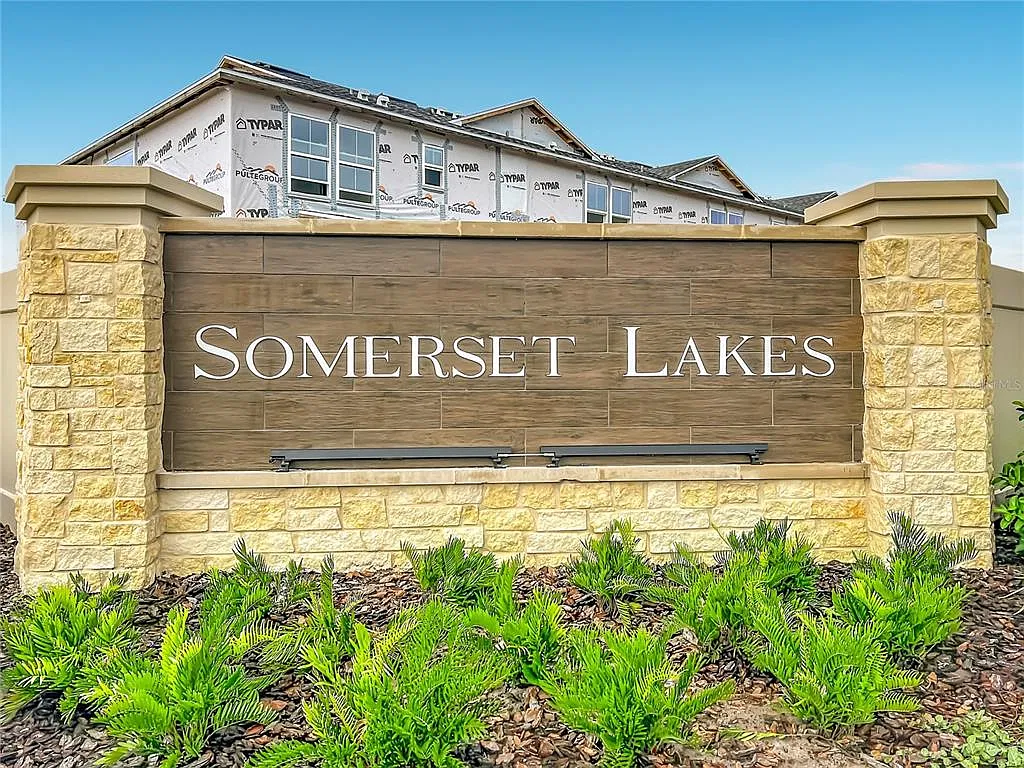5 bed, 3.5 bath, 3088 sqft, $3,200 — Photo 3
