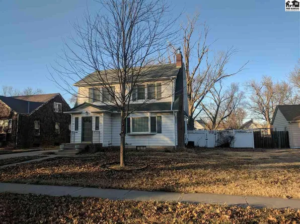 615 E Elizabeth St, McPherson, KS 67460