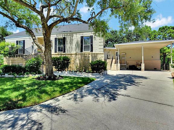 3rd image of 324 Empress Ln