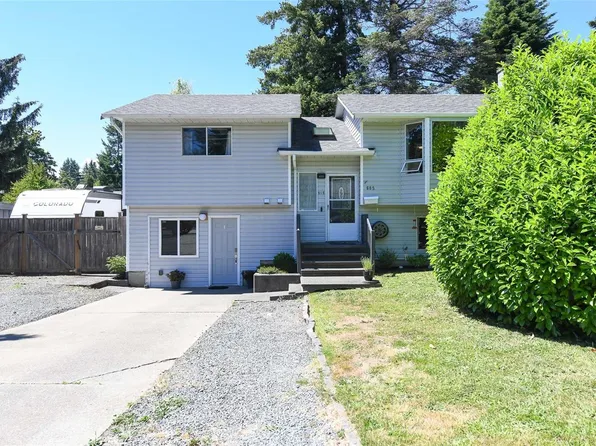 605 Pritchard Rd, Comox, BC V9M 3J1