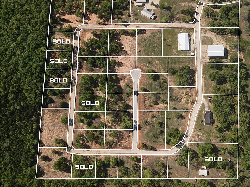 1st image of 5 Skiver Ln