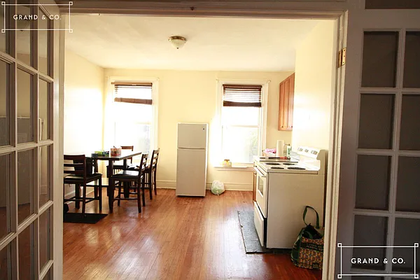 Rented by Grand & Co. | media 3