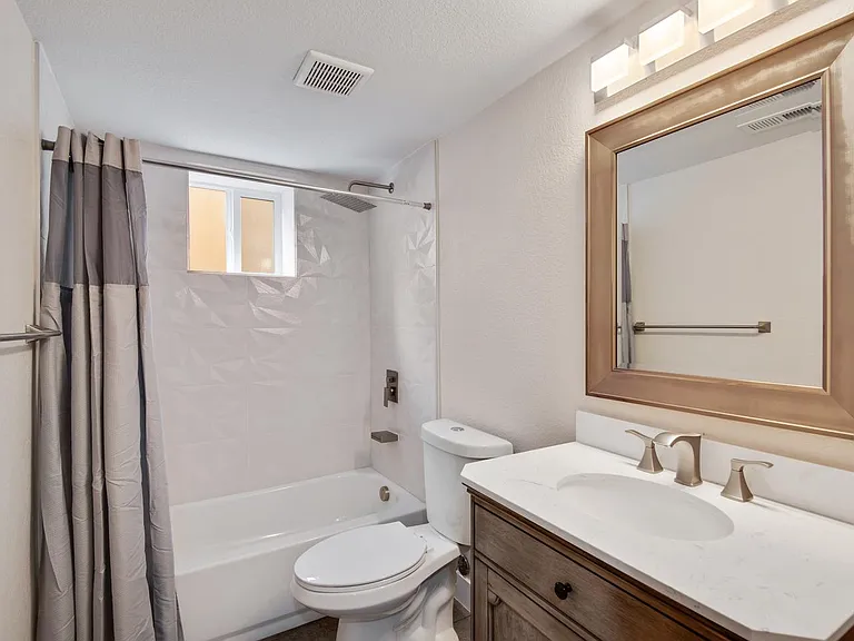 4382 Chase St — Photo 25