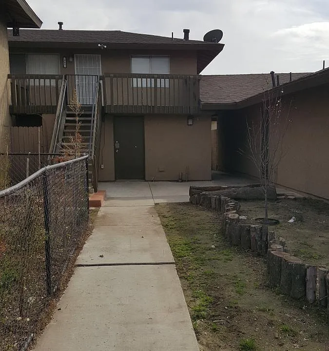 349 S Ashford Ave