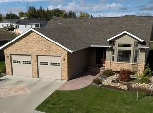 2429 Aspen Grove Dr, Sheridan, WY 82801