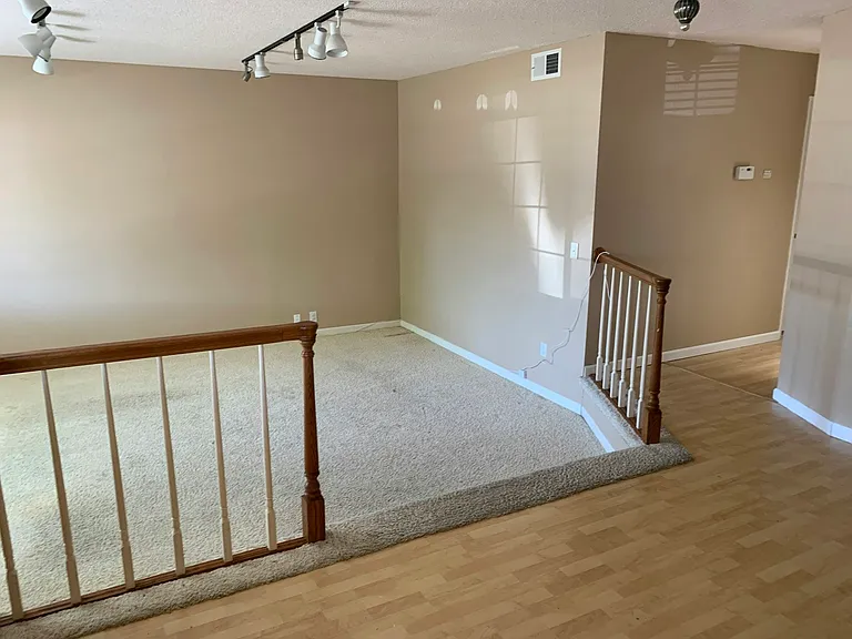 1537 Heartwood Dr — Photo 8