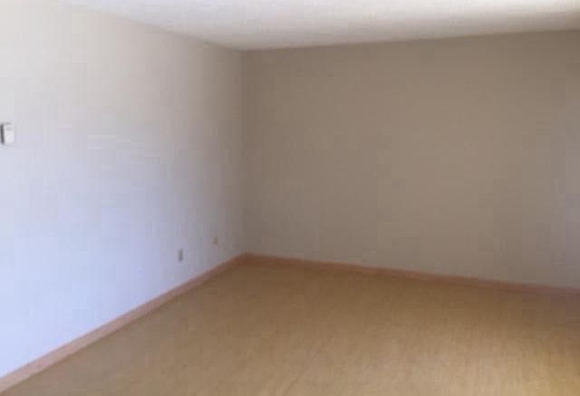 2nd image of 54 Viking Way