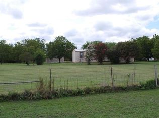 677 Ross Rd, Elm Mott, TX 76640