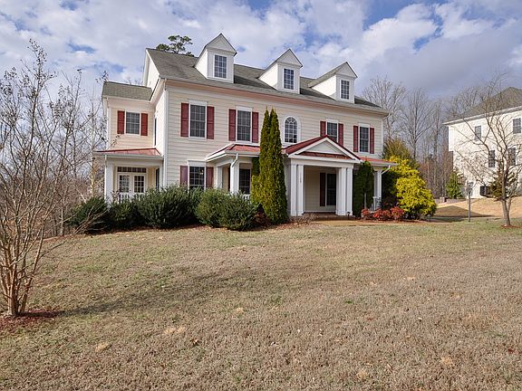 2nd image of 1100 Downman Pl