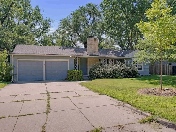 316 N Edgemoor St, Wichita, KS 67208
