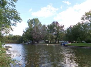 2620 Bayberry Ct, Brooklyn, MI