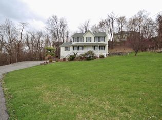 67 High St, Chester, NY 10918